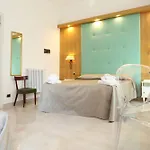 Russo Hotel
