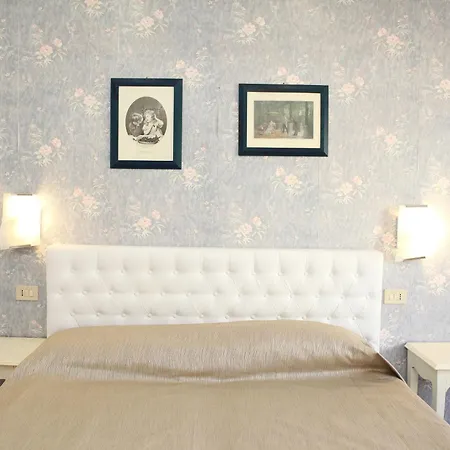 Russo Hotell