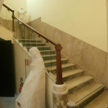 阿尔贝戈鲁索酒店 3*