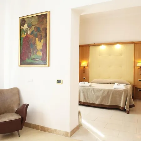 Hotel Russo 3*