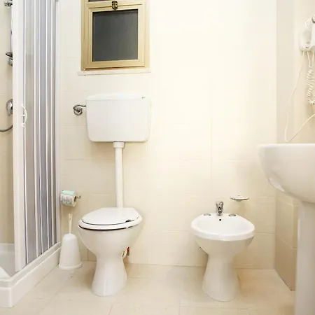 Russo Hotel 3*